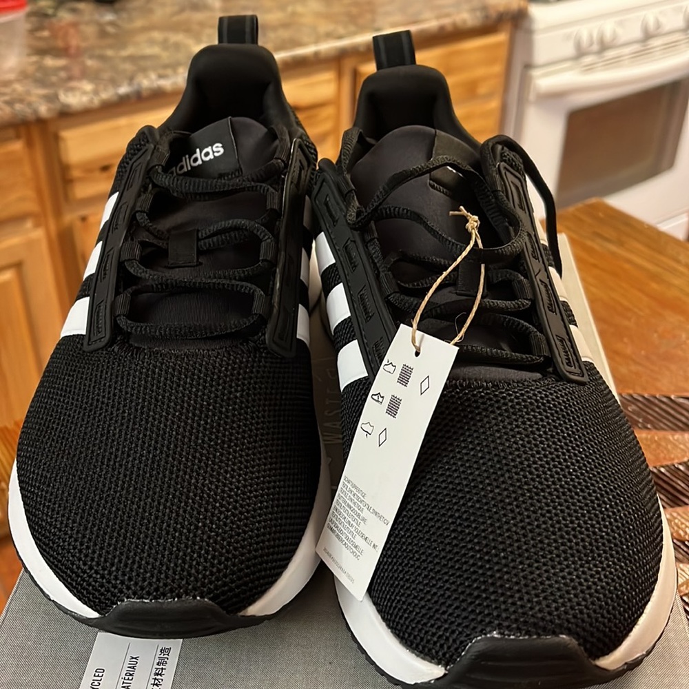 Men’s Adidas Racer - Wide - Picture 4 of 4